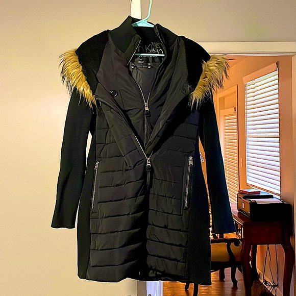 Calvin Klein Jackets & Blazers - Calvin Klein down and faux fur hooded coat WORE ONCE! Size Medium!!!!